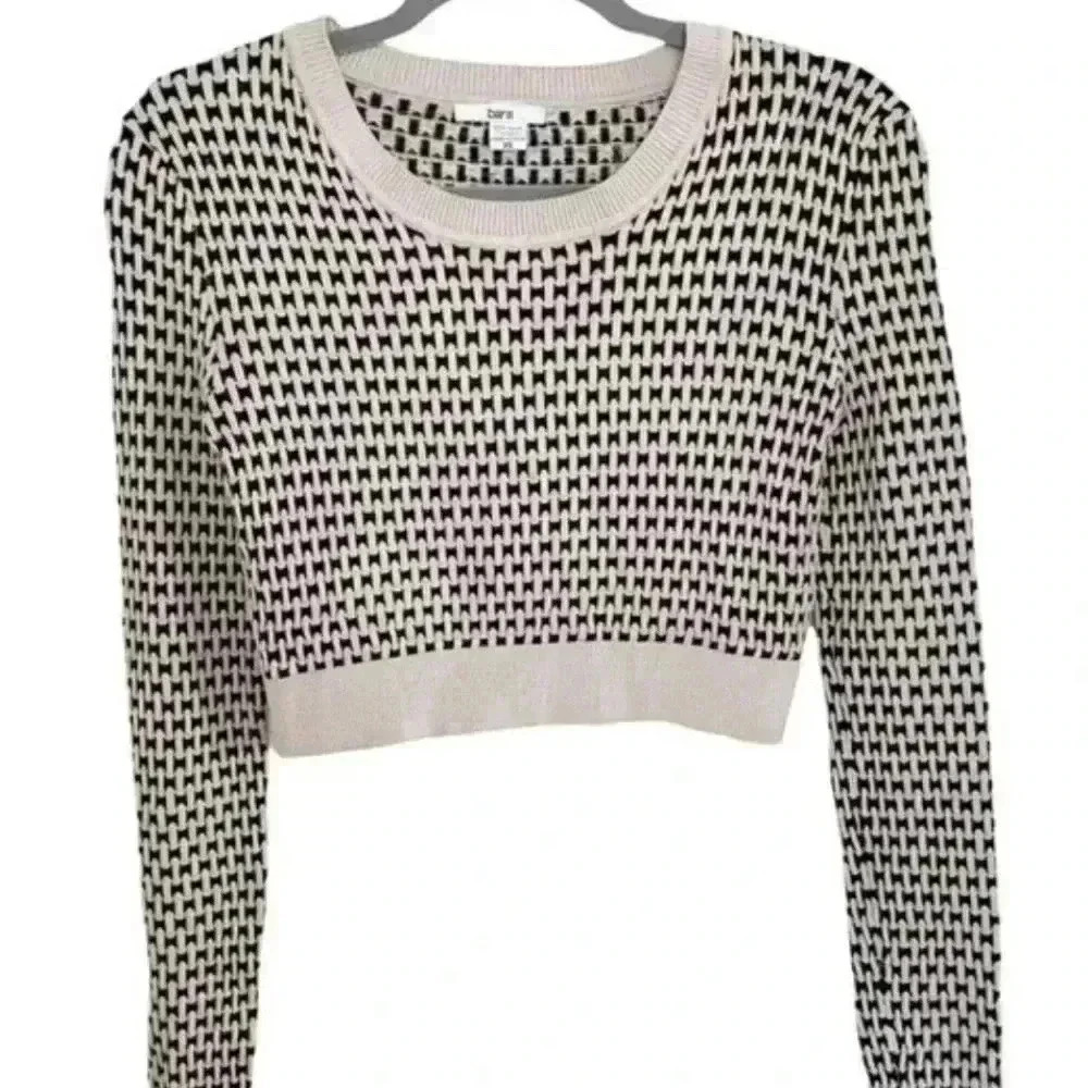 Bar Ill Black and Taupe Basket Weave Pat- terned Cropped Sweater X-Large